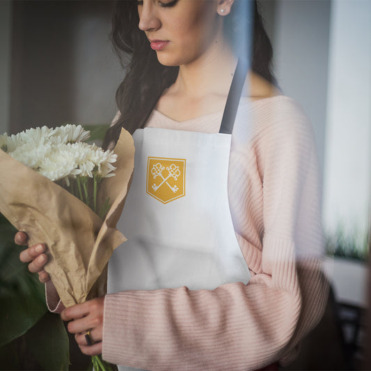 The Inheritance Crest in White Apron