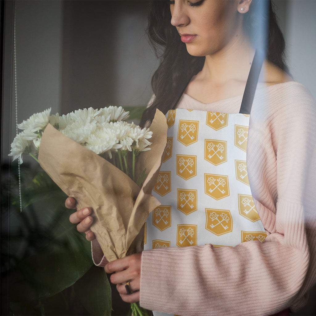 The Inheritance Crest Apron